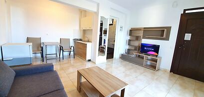 Bungalow White Apartments and Suites