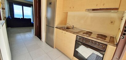 Bungalow White Apartments and Suites