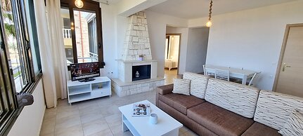 Bungalow White Apartments and Suites