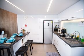 KL Sentral Bangsar Suites (EST) by Luxury Suites Asia