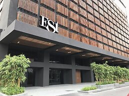 KL Sentral Bangsar Suites (EST) by Luxury Suites Asia