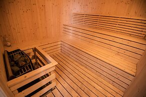 KL Sentral Bangsar Suites (EST) by Luxury Suites Asia