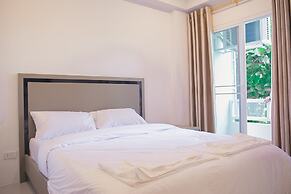 S.E.T Thanmongkol Residence