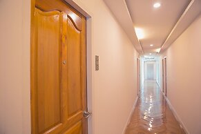 S.E.T Thanmongkol Residence