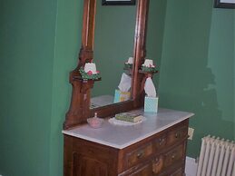 The Dominion House Bed & Breakfast