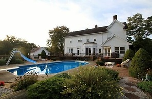 The Dominion House Bed & Breakfast