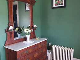 The Dominion House Bed & Breakfast