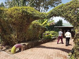 Kivu Resort - Hostel