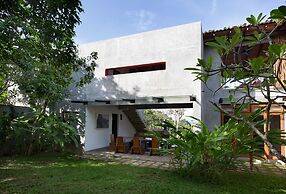 Kadju House