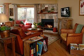 Lake Lucerne Resort & Ranch