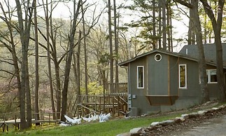 Lake Lucerne Resort & Ranch