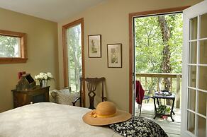 Lake Lucerne Resort & Ranch