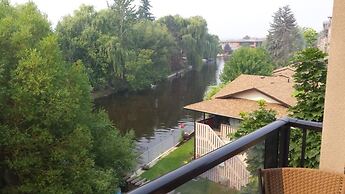 The Charles M Suites