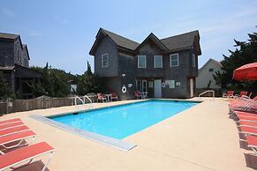 Courtyard Villas on Silver Lake Harbor