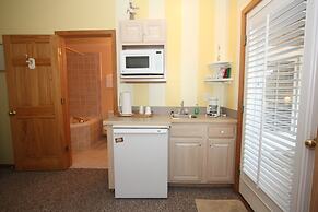 Courtyard Villas on Silver Lake Harbor