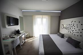 Aether Suites Tropea