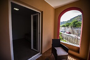 Aether Suites Tropea