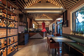 Blossom House Beijing Houhai