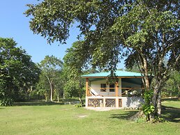 Maya Hill Lodge