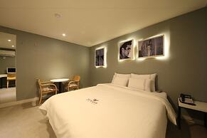 Winner Hotel