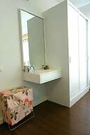 Baan Thew Lom Condominium