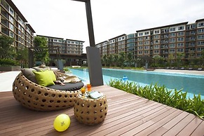 Baan Thew Lom Condominium