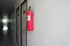 Picnic Sriracha Hotel