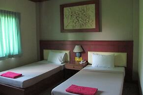 Picnic Sriracha Hotel