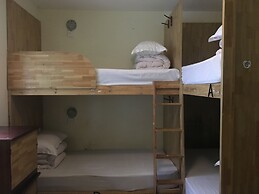 Guilin Cyan Box Hostel