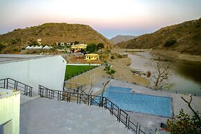 Via Lakhela Resort & Spa