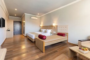 Via Lakhela Resort & Spa