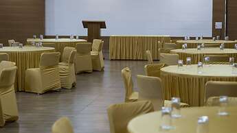 Via Lakhela Resort & Spa