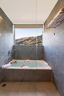 Via Lakhela Resort & Spa