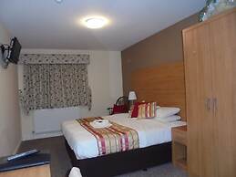 The River Don Tavern and Lodge