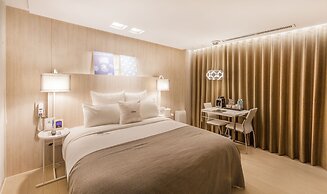 Six Star Motel - Taoyuan