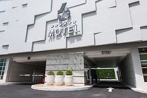 Six Star Motel - Taoyuan