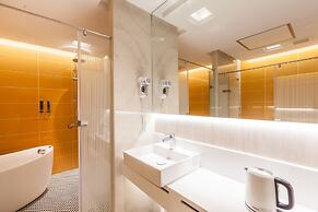 Six Star Motel - Taoyuan