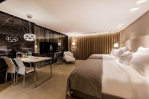 Six Star Motel - Taoyuan