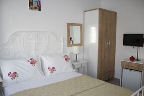 Yeldeğirmeni Bozcaada