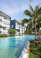 Baan Thew Talay Blue Sapphire