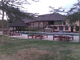 Sirville Lake Elementaita Lodge