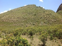 Sirville Lake Elementaita Lodge