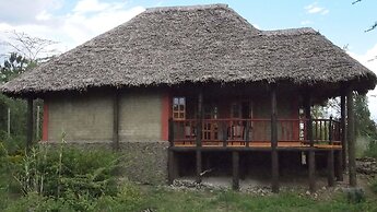 Sirville Lake Elementaita Lodge