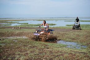 Sirville Lake Elementaita Lodge