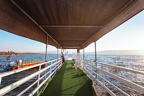 Daria - Authentic Israel Experience