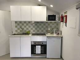 Oriente DNA Studios & Rooms