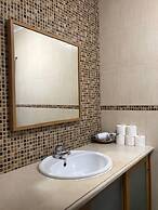 Oriente DNA Studios & Rooms