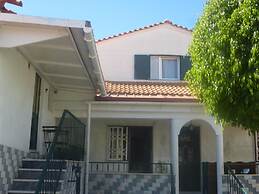 Oriente DNA Studios & Rooms