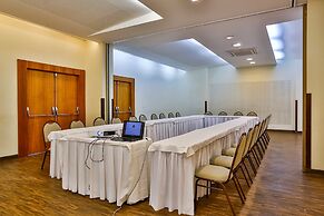 Flat Beach Class Executive