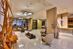 Flat Beach Class Executive